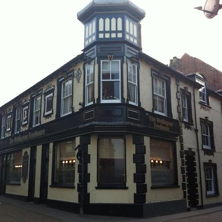 The Wellington Pub קרומר מראה חיצוני תמונה